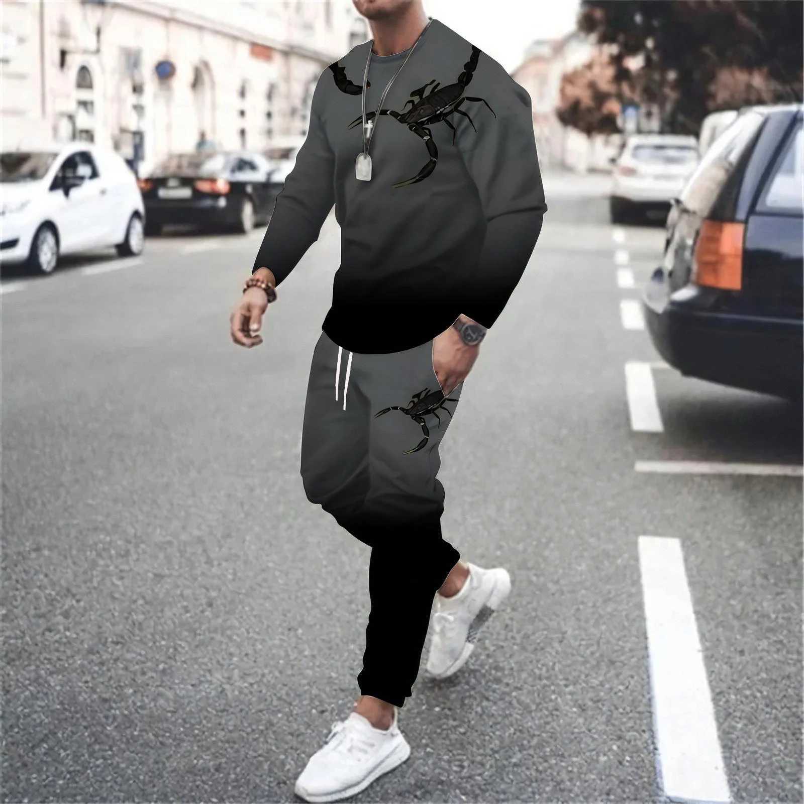 Mens Scorpion Pattern Tracksuits Autumn 2PCS Sets Long Sleeve Crewneck Loose T-shirt Pants Suits Sweatshirt Sports Trousers W251110