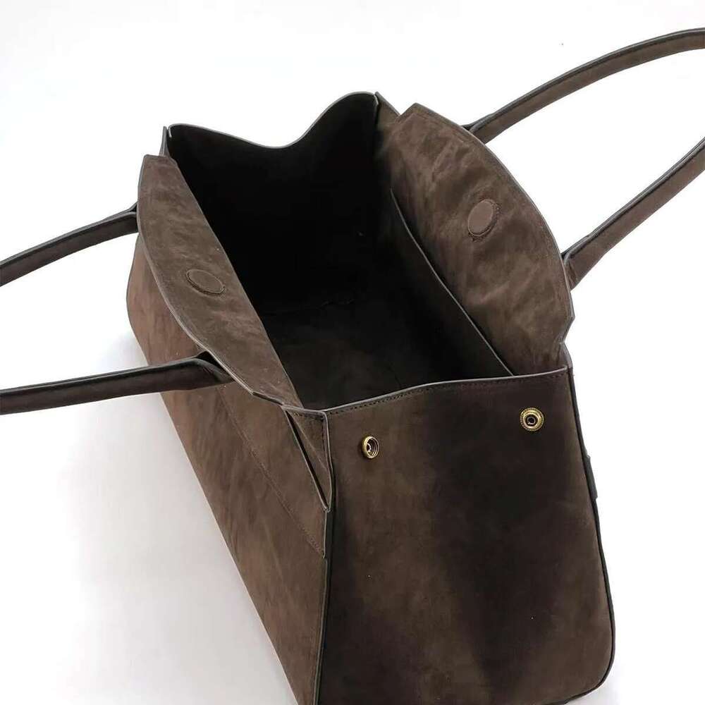 2024New Design Women's Autumn And Winter Versatile Fashionable Suede Retro Wing Large Capacity Shoulder Tote Bag Handbag