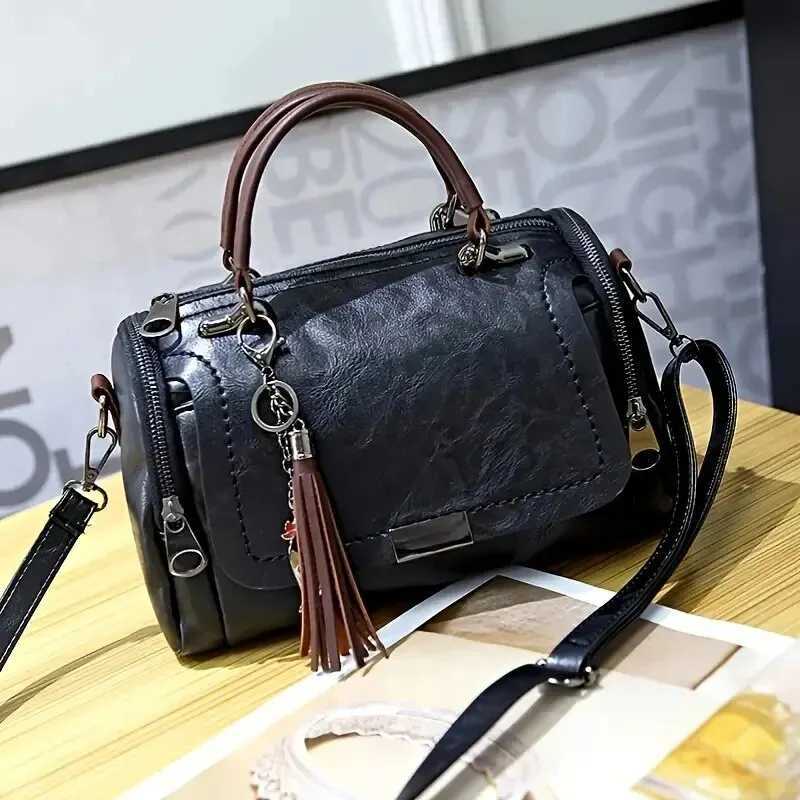 Classic Women Shoulder Bag Ladies Tassel Designer Handle Handbag Casual Women PU Leather Messenger Tote Bag Women K251110