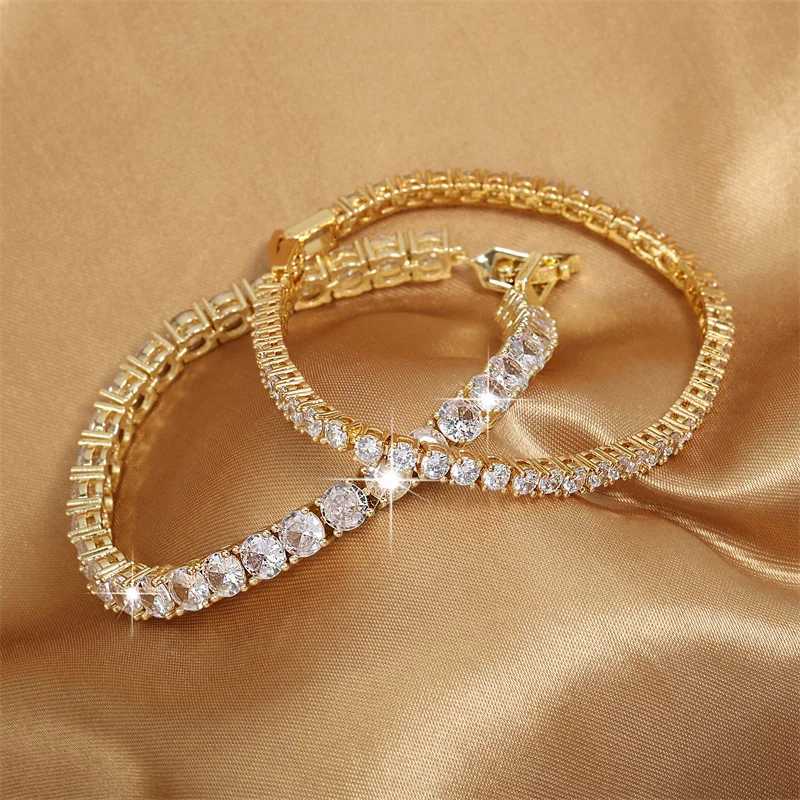 Round Cubic Zirconia Bracelets Women Men Gold Silver Color Copper Metal Couple Bracelet Party Daily Holiday Gift JewelryT251110