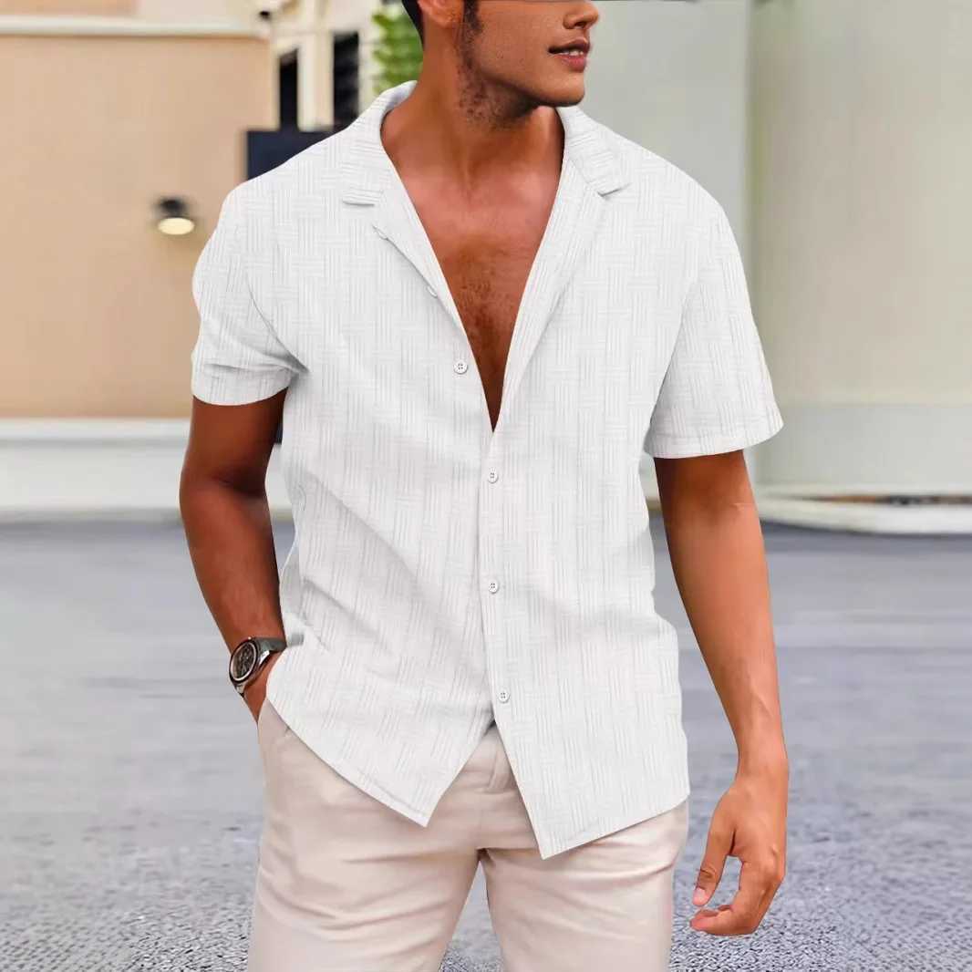 Summer new casual short sleeved shirt fashion trend solid color lapel jacquard short sleeved sports button top X250410