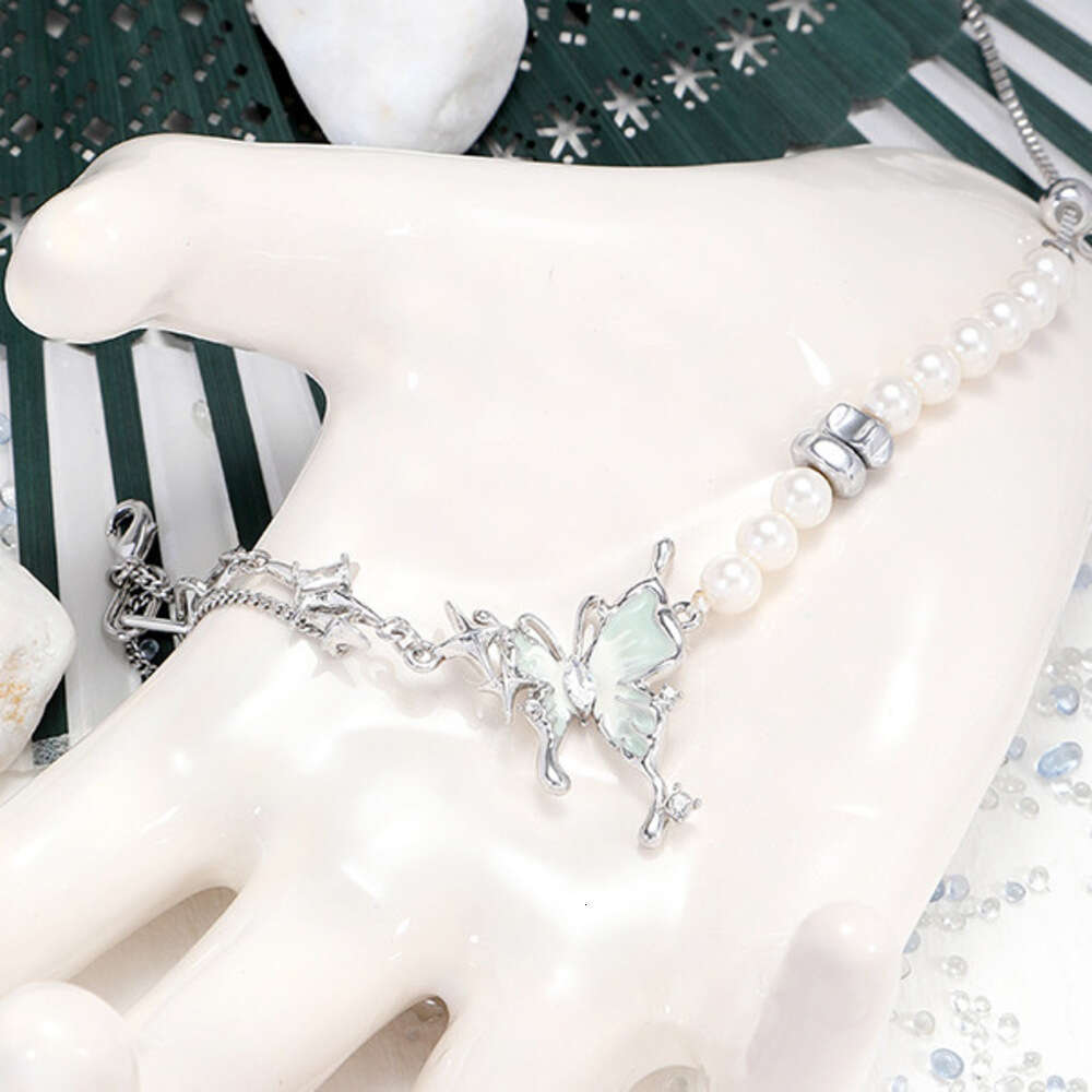 DHcollections INS Mint Manbo Butterfly Bracelet Summer Women High-end Original Design Fresh Sweet Pearl Jewelry Trend
