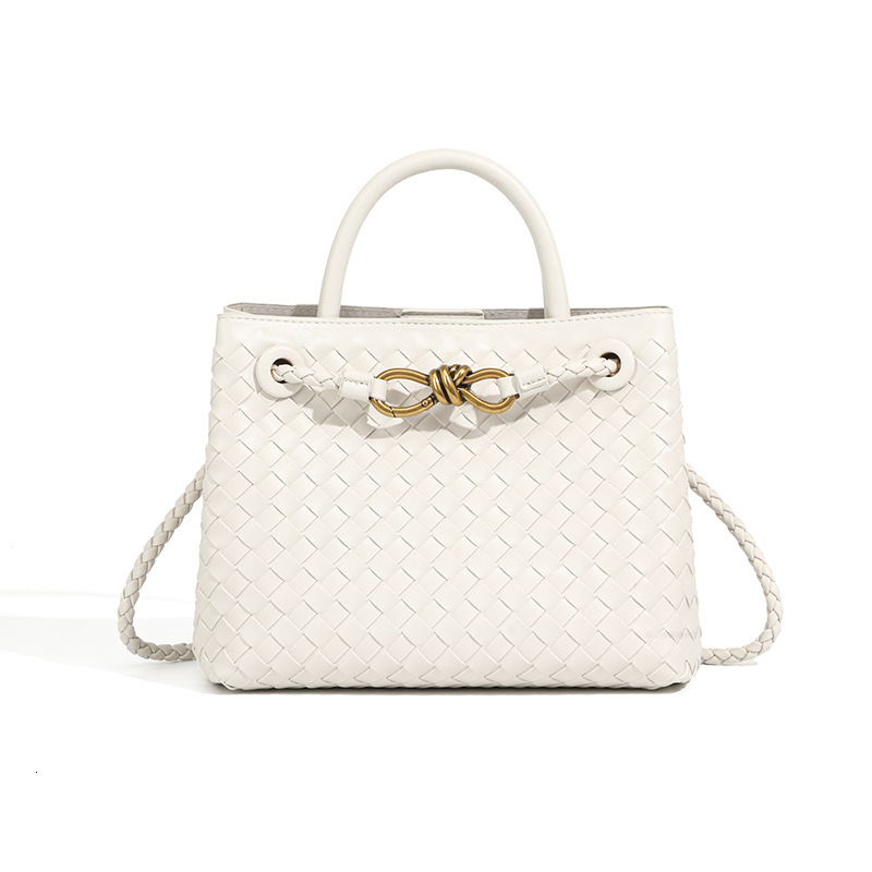 Designer Niche New Metal Rope Buckle Woven Tote Bag Shoulder Bag Handbag Crossbody Vintage Women's Bag Large Designer Handbag Capacity Fashion