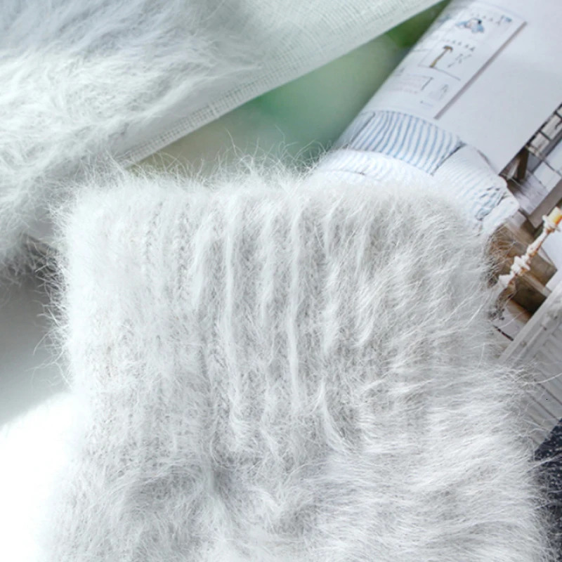 Women Winter Keep Warm Plus Cashmere Velvet Thicken Elasticity Full Fingers Mittens Gloves Rabbit Fur Knitted Wool 251106