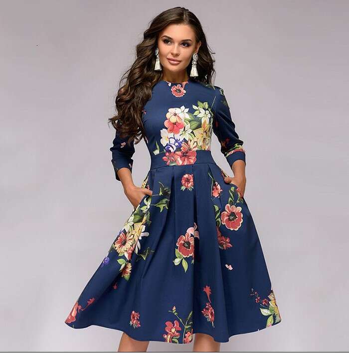 2022wish European and American Autumn Winter Women's A-line Party Retro Small Floral Three-quarter Sleeve Round Neck Dress