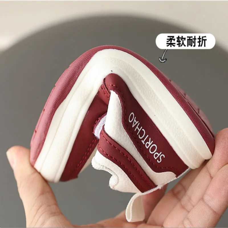 Spring Autumn Childrens Breathable Sports Shoes Boys Girls Soft Sole Anti slip Running Shoes Baby Boots Childrens Walking Shoes W251110