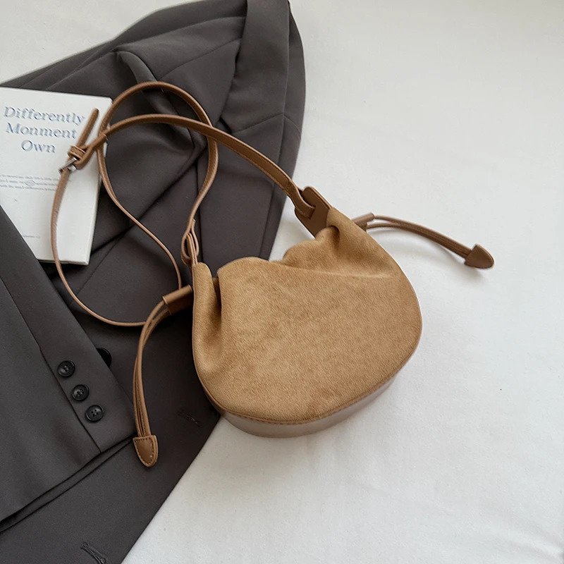 521-1118 Yunduo Handbag for Women Autumn Light Niche Textured Suede Single Shoulder Crossbody Bag 251110