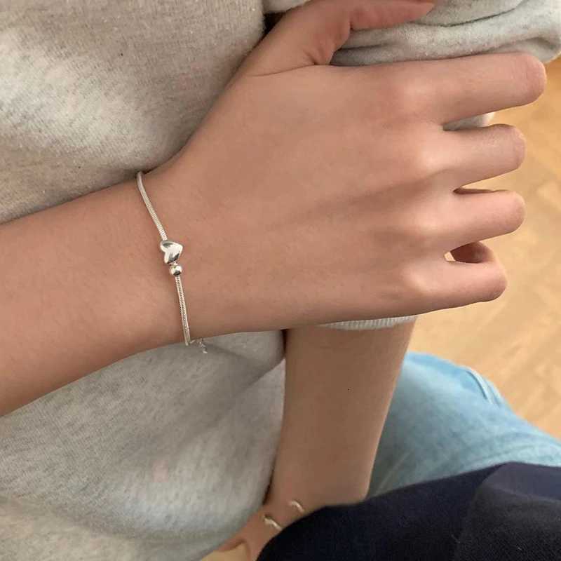 Korean Delicate Heart Beads Shiny Zircon Water Drop Bracelet For Women Simple Love Heart Beaded Adjustable Chain Bangle JewelryT251110