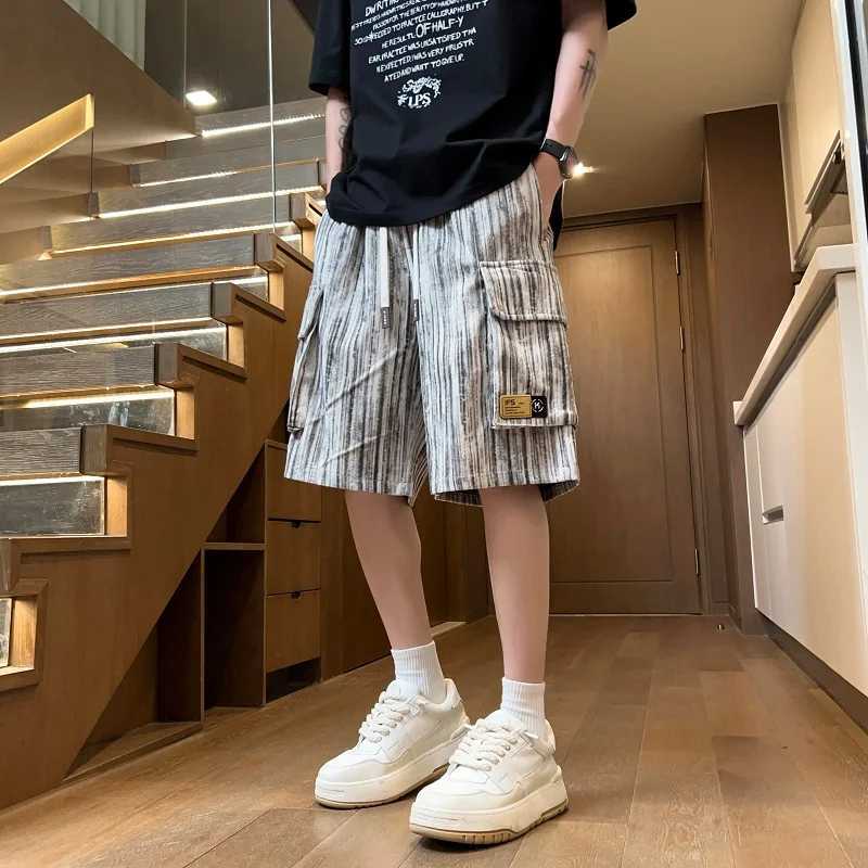 Summer mens fashionable shorts with printed clothing boys casual Hawaiian vacation shorts mens retro beach shorts X250410