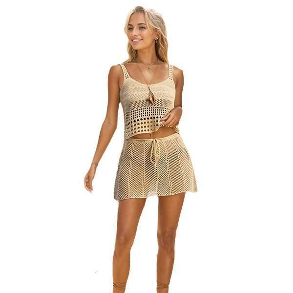 2024 Summer New Hot Selg European and American Women's Knitted Shirt Short Beach Vest Set