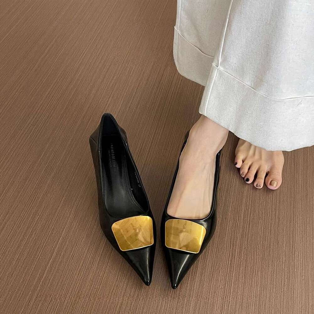 Designer Shoe Burgundy 2025 Fall Pointed Toe kitten Heels for Women dress shoes Design Elegant Stiletto Pumps
