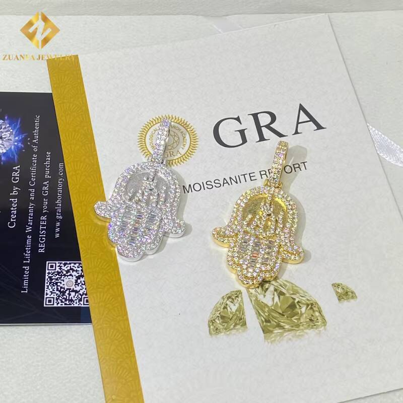 Hot Sale VVS Moissanite Hand Pendant Baguette Cut 925 Sterling Silver Ice Out Moissanite Pass Diamond Tester Jewelry with GRA