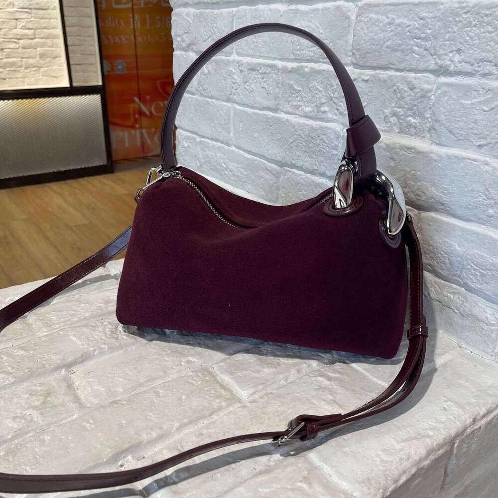 Luxury Bags Designer Autumn & Winter New Frosted Cowhide Tote Underarm Women's High End Large Capacity Commuter One Shoulder Cross Body Bag