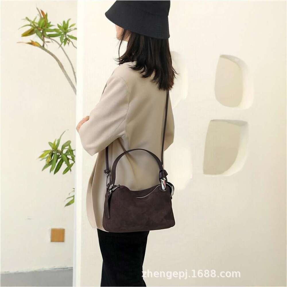 Luxury Bags Designer Autumn & Winter New Frosted Cowhide Tote Underarm Women's High End Large Capacity Commuter One Shoulder Cross Body Bag