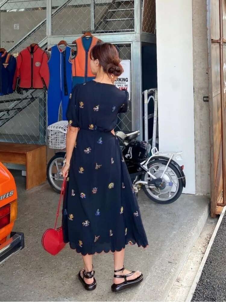 Women's Summer Vintage Long Embroidery Wer Chiffon Dress Hollow Out Waist Curvy V Neck Midi Sundress Korea Style