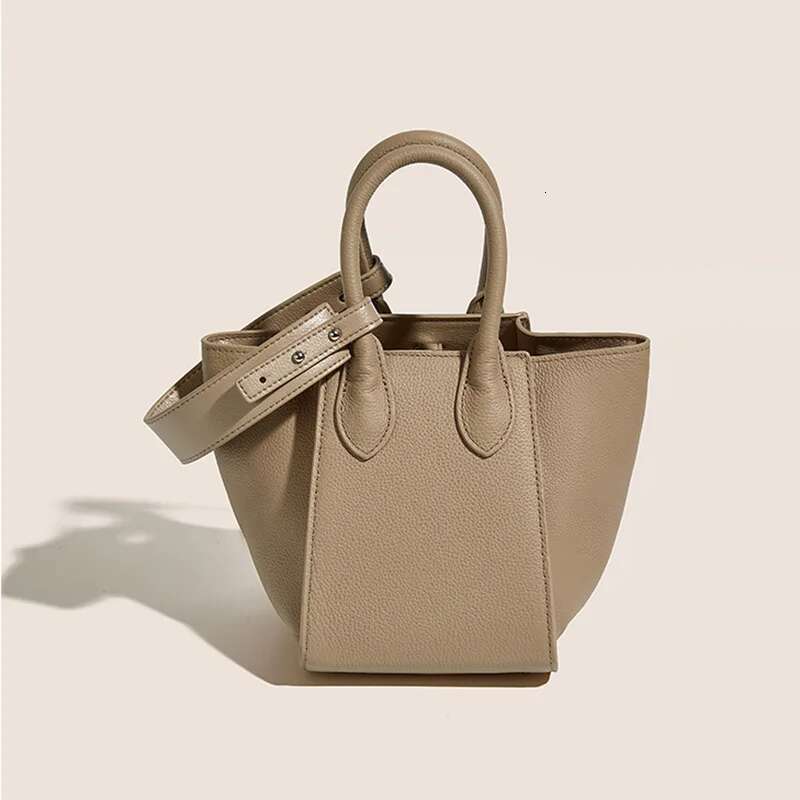 Women's Quality Genuine Leather Handbag Soft Real Cowhide Unique And Exquisite Crossbody Bag Lychee Pattern Female Tote Basket