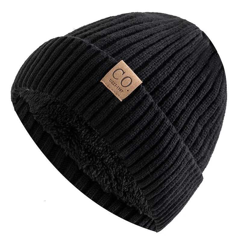Winter Fashion Unisex Hat Ski Hat Two-Tone Winter Hats Add Fur Lined Men And Women Warm Beanie Cap Casual Winter Knitted HatsXJ251110