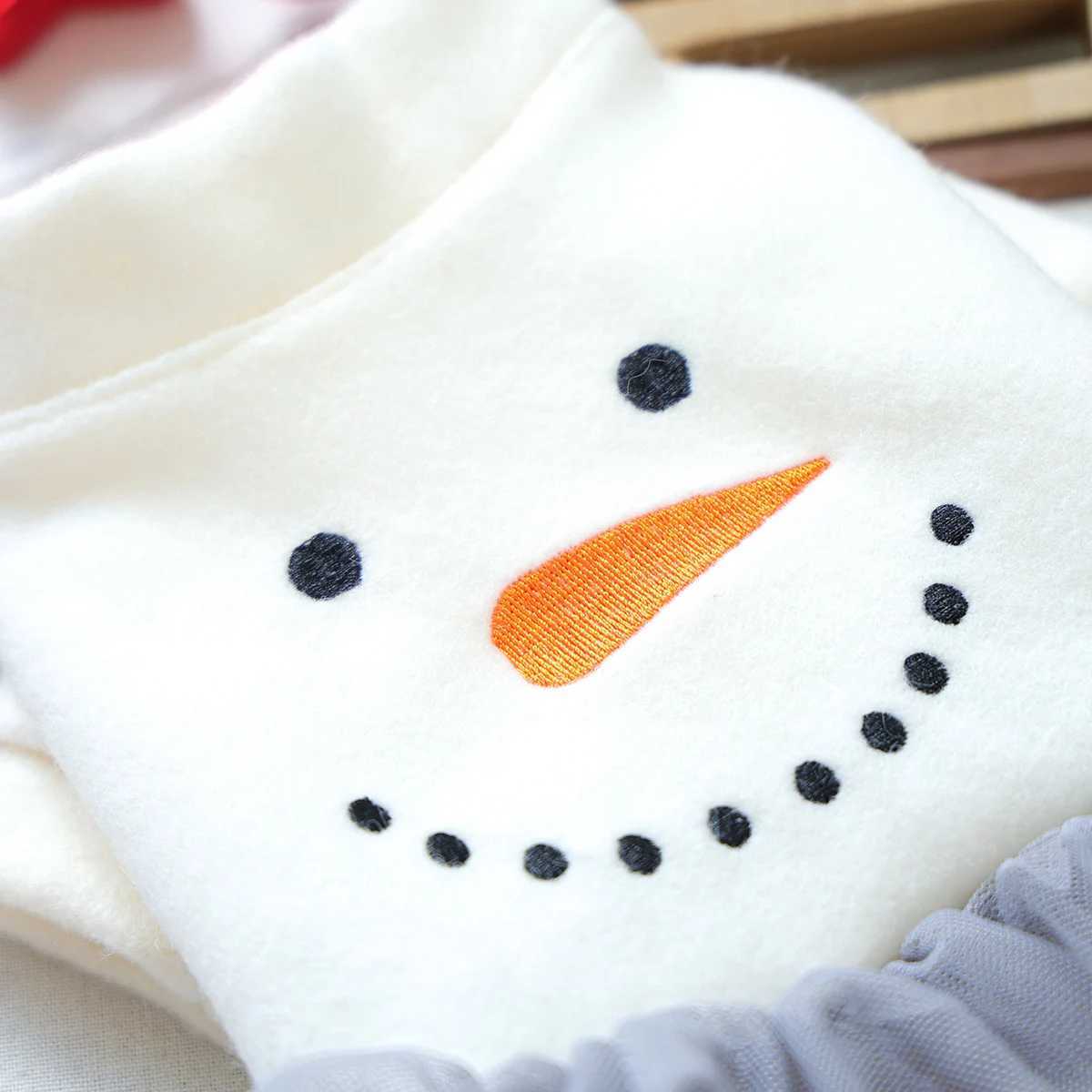 Christmas Snowman Dress Pet Dog Cat Clothes Autumn and Winter Princess Dress White Splicing Gray Online Princess Dress J251110