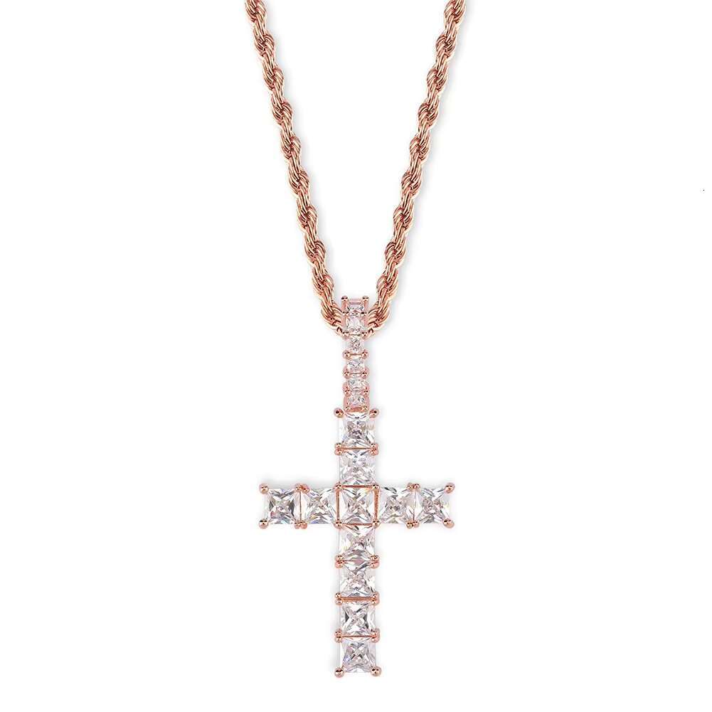 Manufacturer Custom Brass Zircon Gold Plated Mens Cross Pendants for Necklace