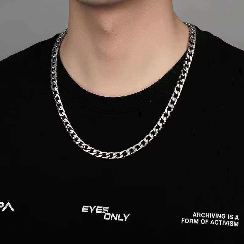 Made of long metallic sier, matte and sold at low prices. Women's stainless steel necklace, Cuban men's chain