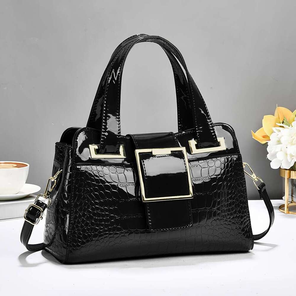 Luxurious Handbag 2025 New Classic Suitable for Middle-aged Mothers, Capacity Practical Multi-layer Crossbody Crocodile Pattern Shiny Branded High Qua
