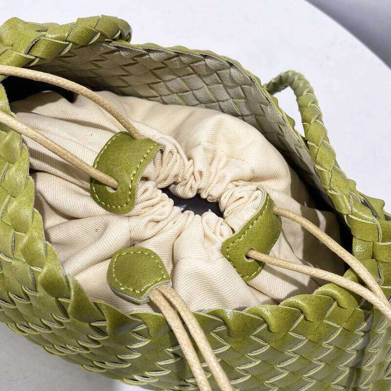 Hand Woven Shell Bags For Women Luxury Designer Handbags Purses 2025 New In PU Cross Weaving With Inner Pocket Underarm Shoulder