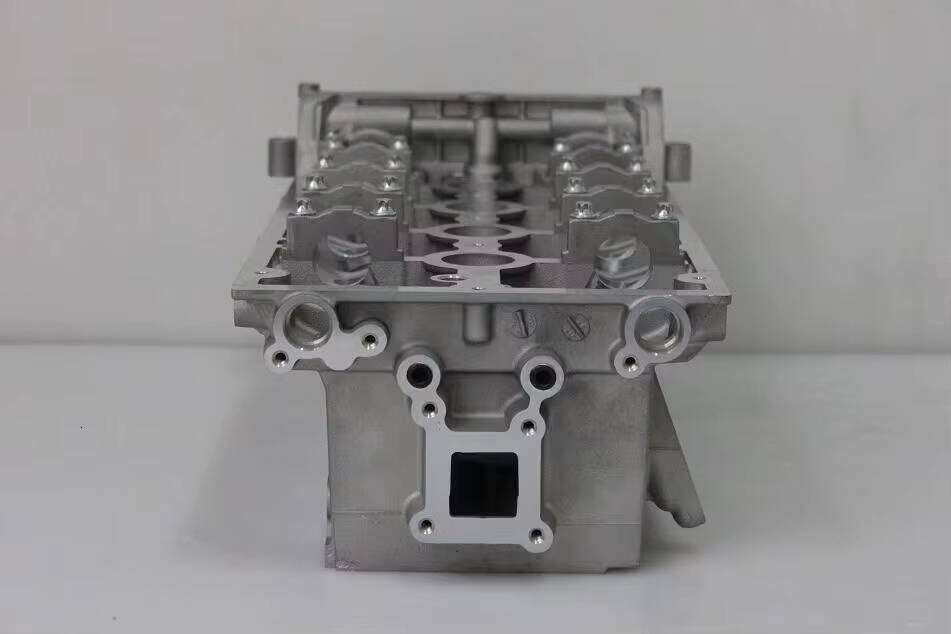 55568363 55571690 Auto Engine Parts F18D4 Empty Cylinder Head for Chevrolet Cruze 1.8L