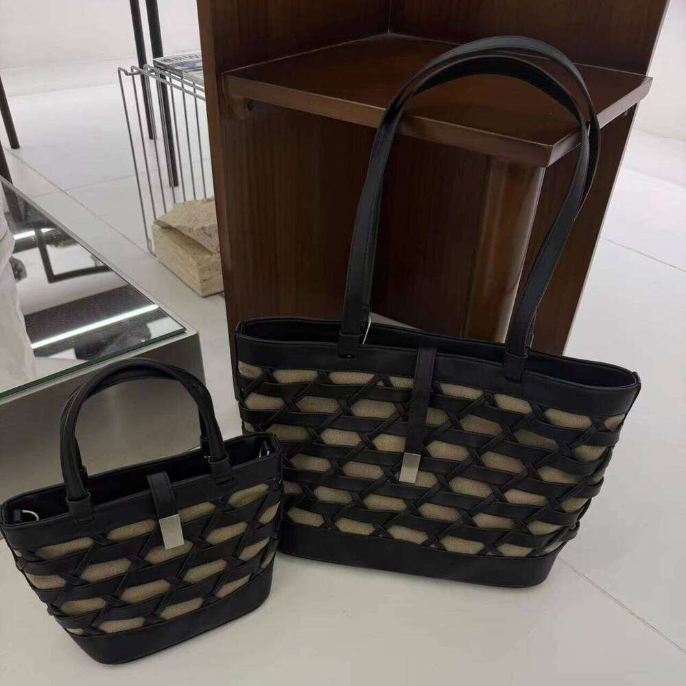 PU Woven Hollow Tote New Niche Design Large Capacity Vintage Vacation Beach Fashionable Ladies Handbag Shoulder Bag 251110