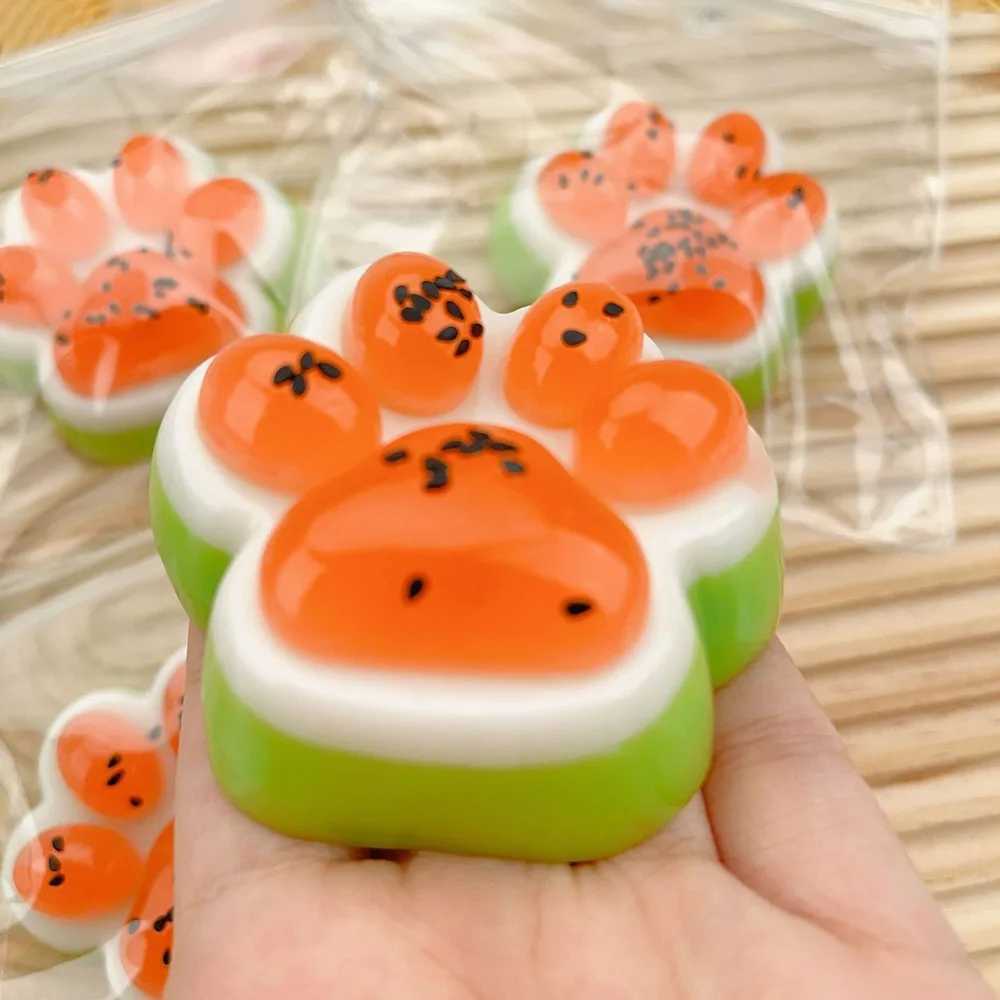 New Arrival Squishy Squeeze Toy Cat Paw Simulated Watermelon Pinch Toy Slow Rebound Relief Gift Decompression Toy for Adult Kids T250410