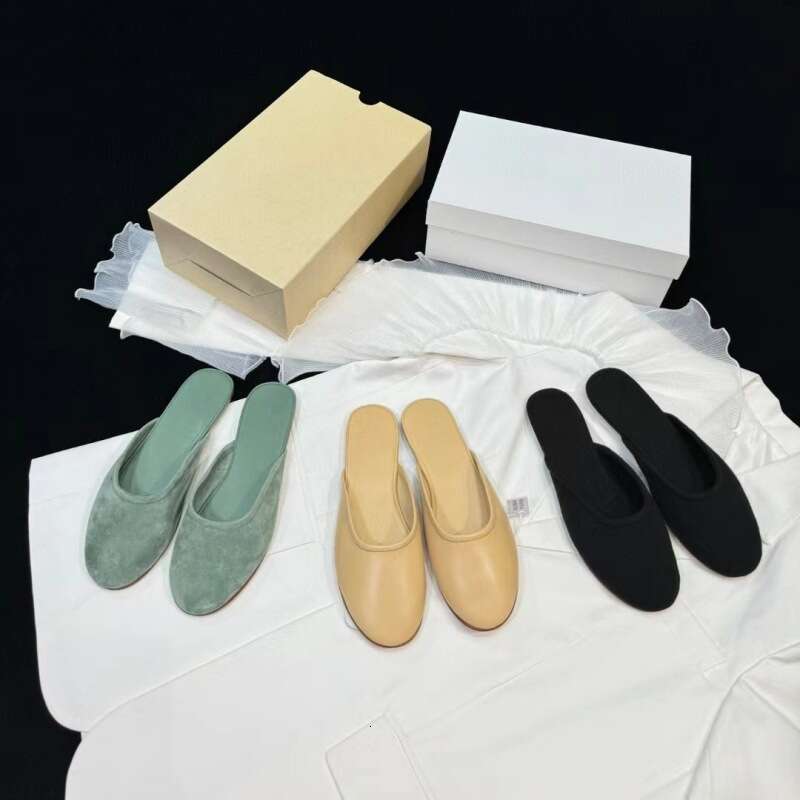 Guangzhou High-Quality 2024 Spring Summer New Style Closed-Toe Retro Mules Flat Genuine Leather Sole Sandals For Women