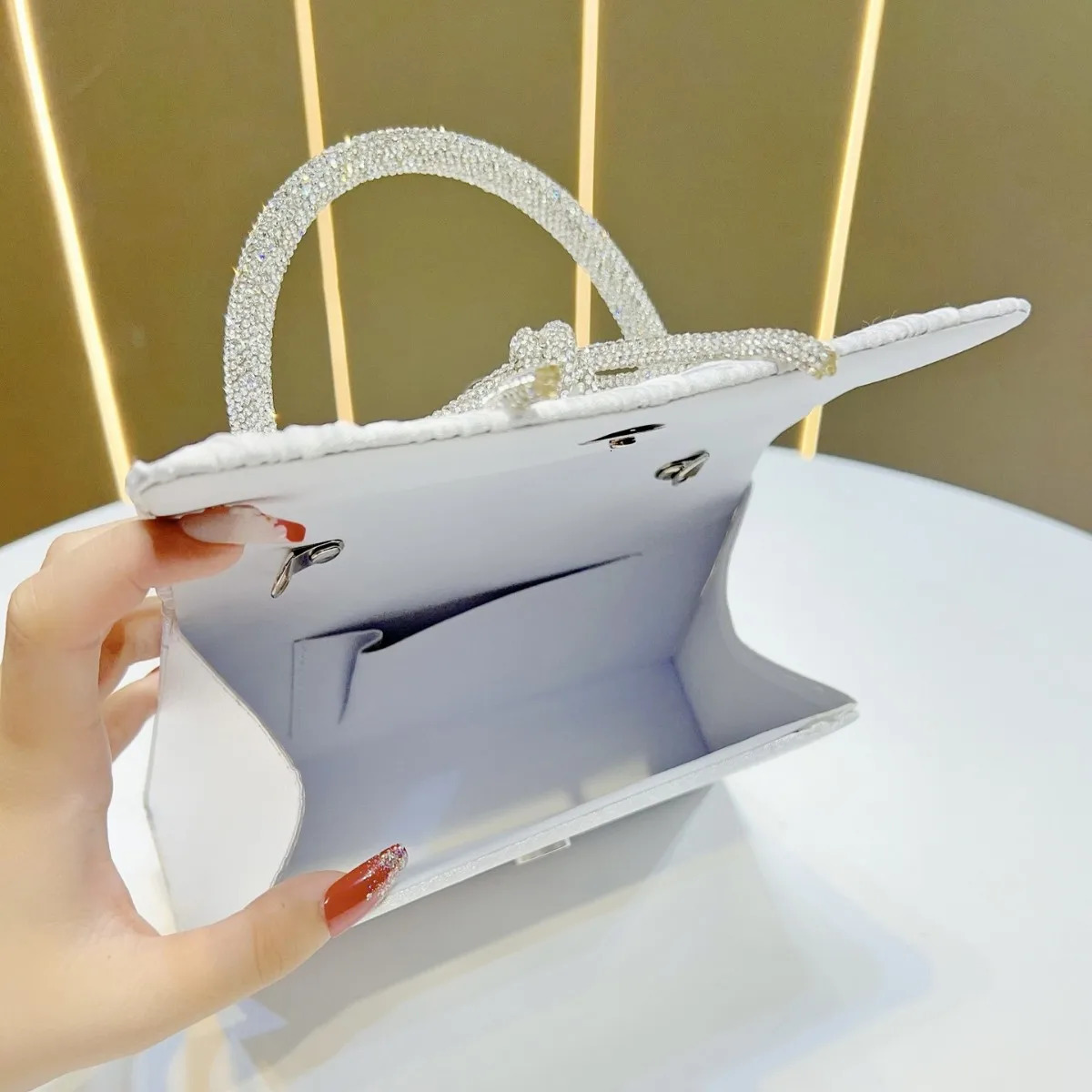 Womens Square Evening Bag Large Capacity Diamond Clutch with Chain Top Handle Shoulder Crossbody Purse Elegant Party Tote R251110