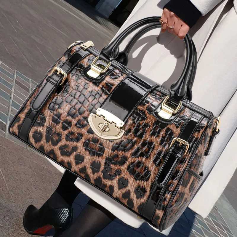 Leopard Handbag Leather Womens Bag Large Capacity Boston Bag Fashion Versatile Cowhide One Shoulder Crossbody Bag K251110