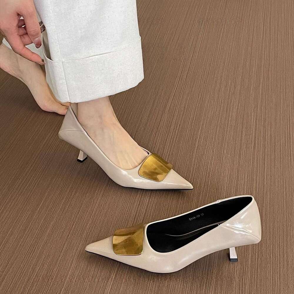 Designer Shoe Burgundy 2025 Fall Pointed Toe kitten Heels for Women dress shoes Design Elegant Stiletto Pumps