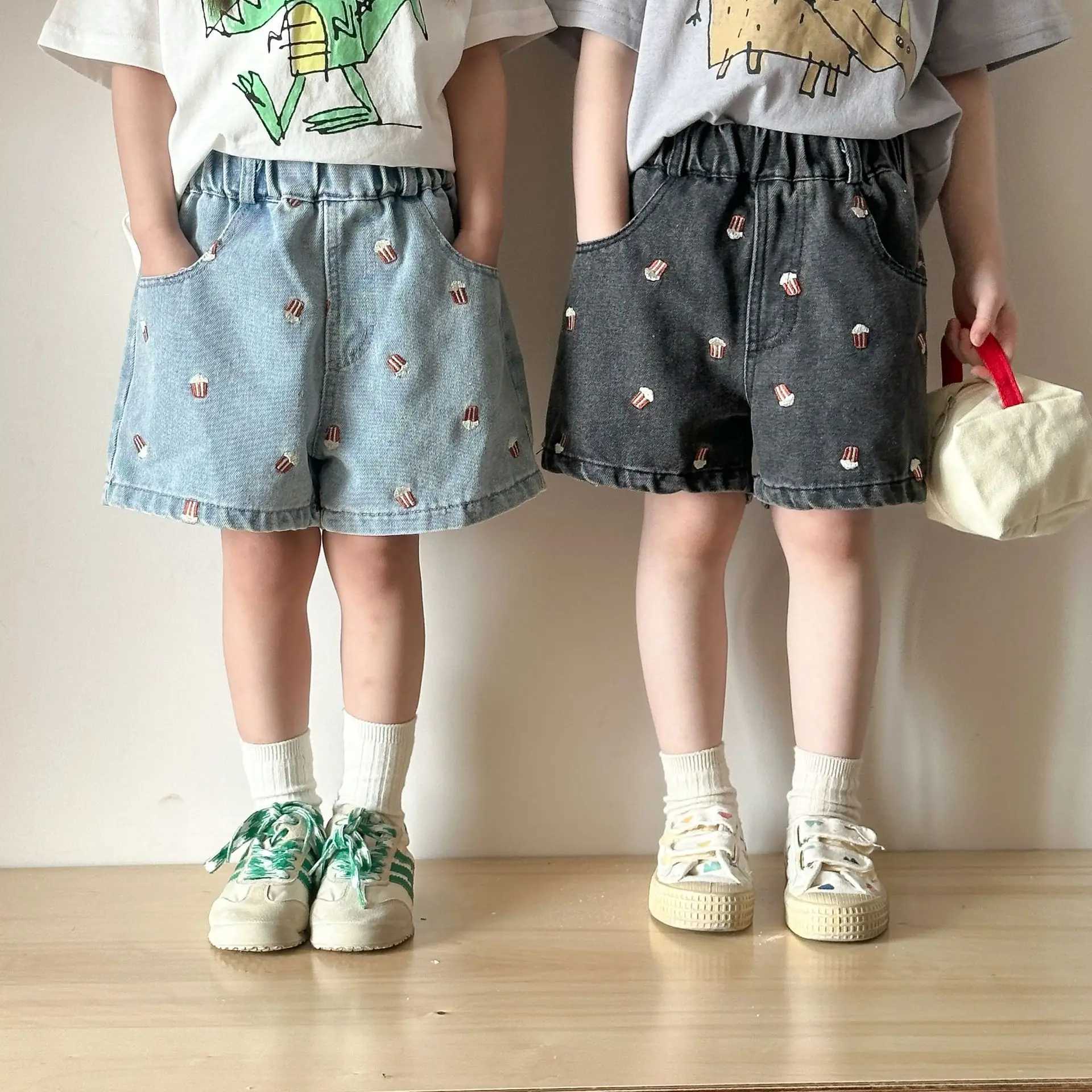 Summer 2025 Childrens Denim Shorts Popcorn Embroidered Shorts Casual Knee Length Jeans Shorts Childrens Boys and Girls Z250410