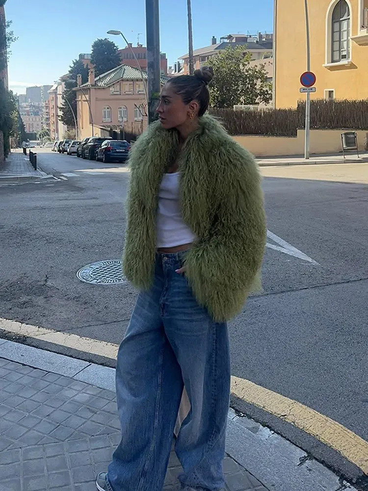 Green y Fluffy Faux Fur Jacket Women Fashion Lapel Long Sleeve Loose Warm Coat Winter Lady High Street Outerwear 251110
