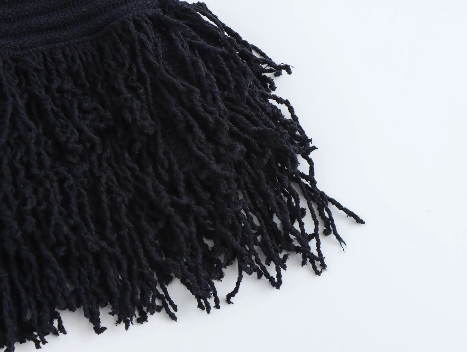 Spring Womens Clothing Tassel Decoration Temperament Plaid Lapel Long Sleeved Knitted Jacket High Waisted Skirt 251110