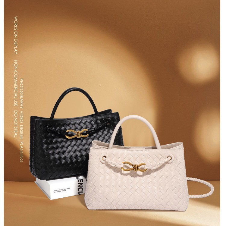 Designer Bag 2025 Fashion Bowknot Large Capacity Tote Bag Handwoven Luxury Designer Handbag Commuter Versatile Handheld Shoulder Crossbody Bag For Wom