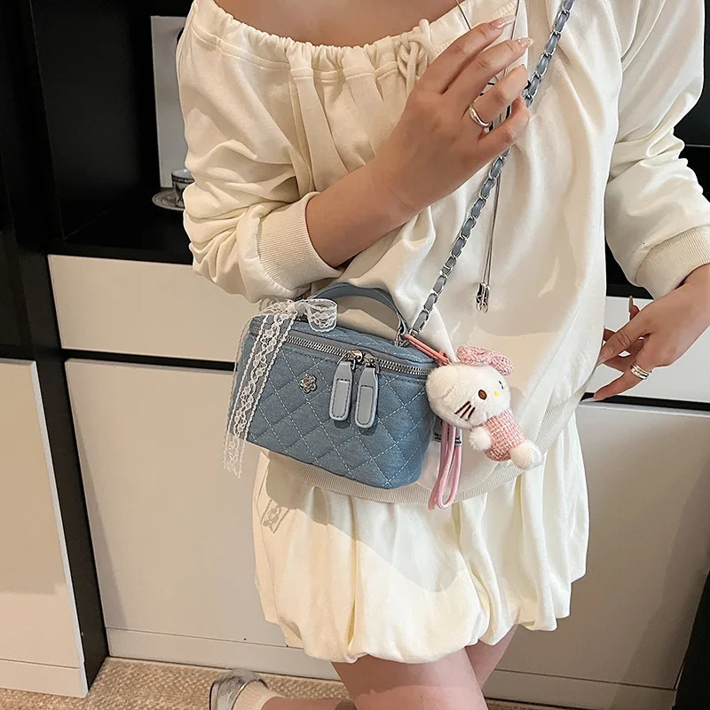 Trendy Denim Box Bag with Chain Strap Womens 2025 New Faion Small Square Chain Bag Versatile Crossbody Diamond Pattern R251110
