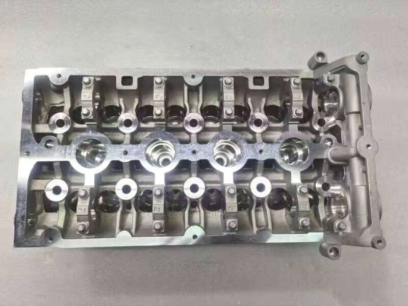 Engine Parts F16D4 Cylinder Head Assembly for CHEVROLET LACETTI / CRUZE CDX 1.6 Aveo/Cruze/Sonic