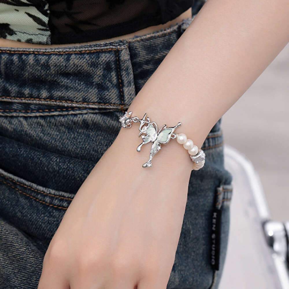 DHcollections INS Mint Manbo Butterfly Bracelet Summer Women High-end Original Design Fresh Sweet Pearl Jewelry Trend