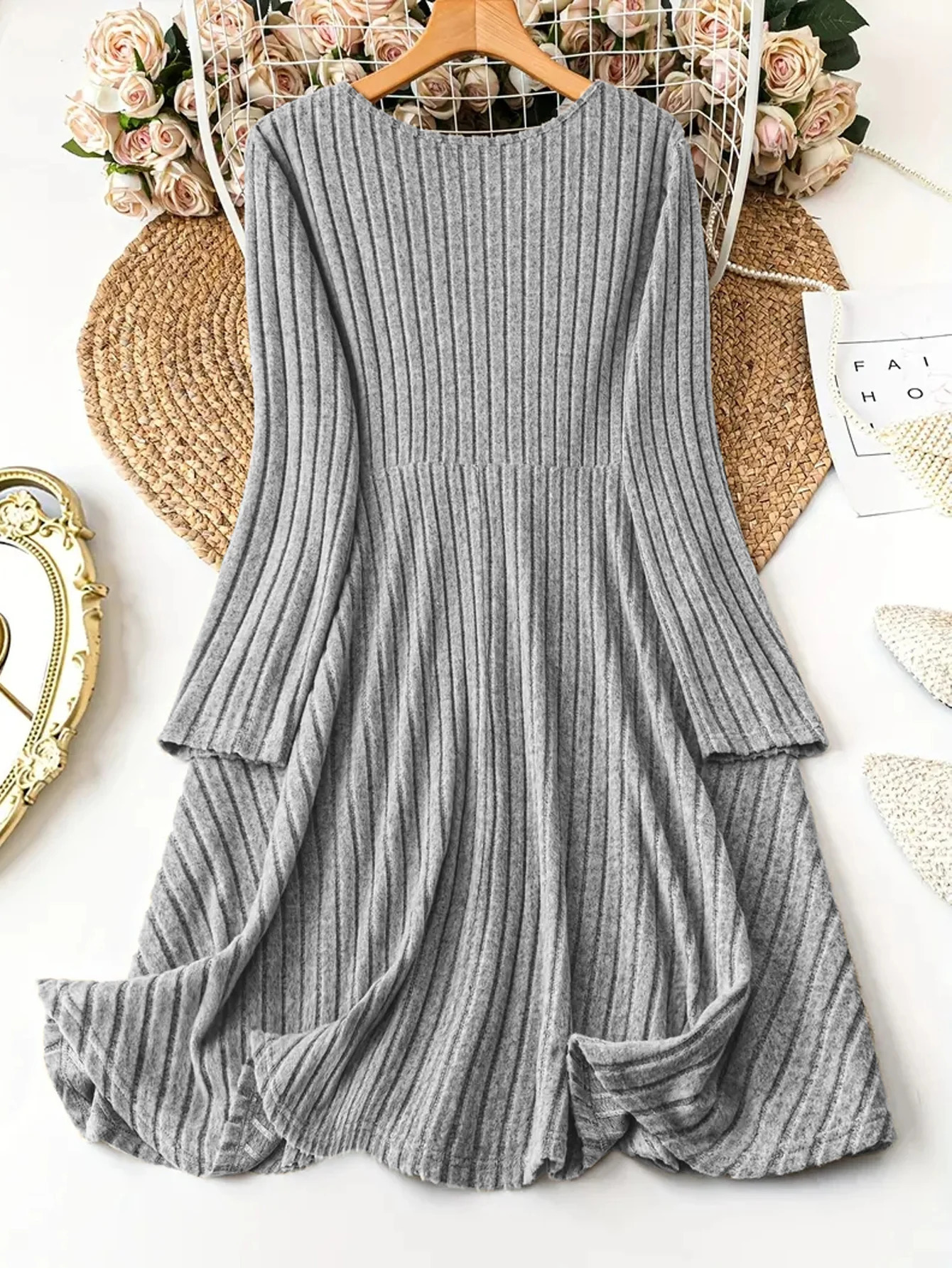 Plus Size Womens Solid Color VNeck Long Sleeve Pit Stripe Dresses 251110