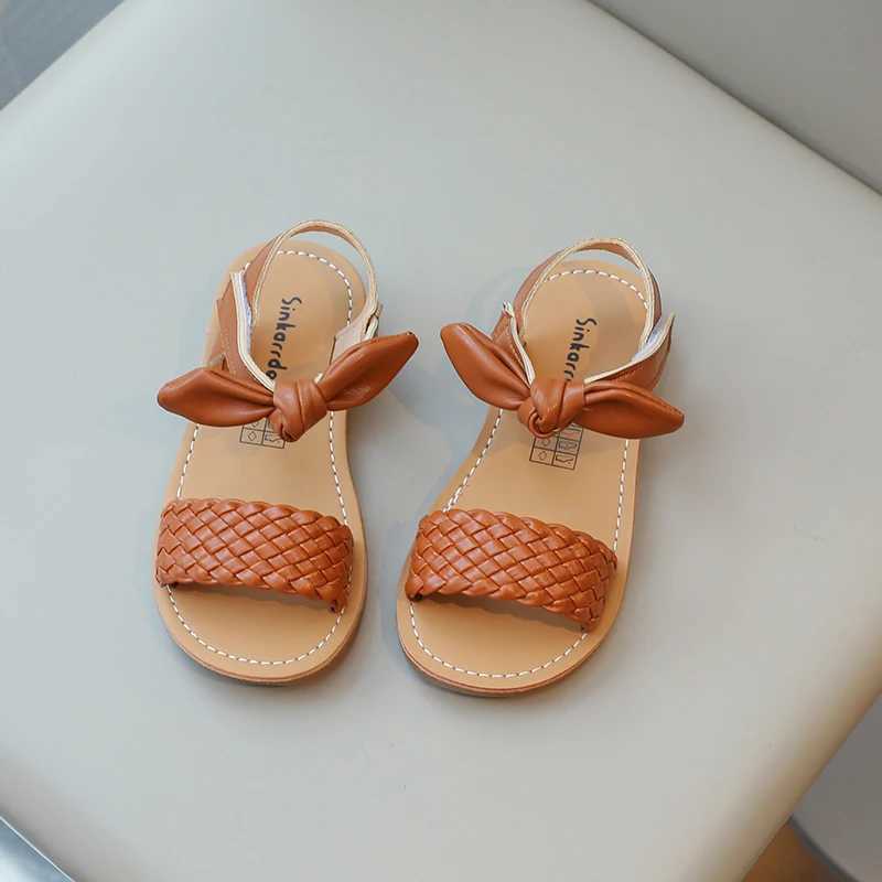 Leather Sandals for Preschool Girls 2024 Summer New Childrens Beach Shoes Open Toe Bow Sweet Princess 21-30 Anti slip Z250410