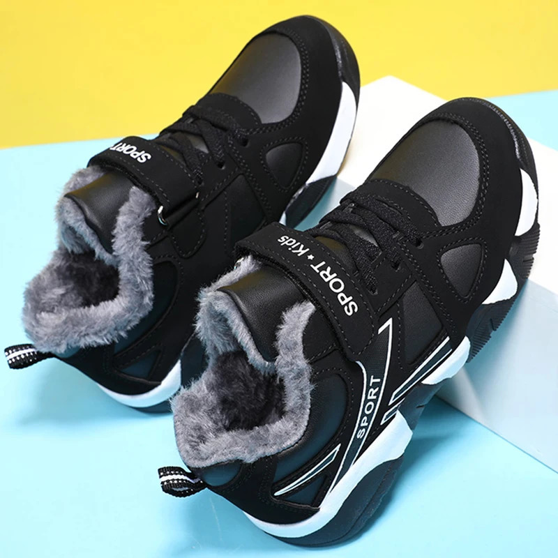 Childrens sports shoes winter plush warm leather comfortable tennis shoes casual outdoor sports comfortable childrens tennis shoes 250403