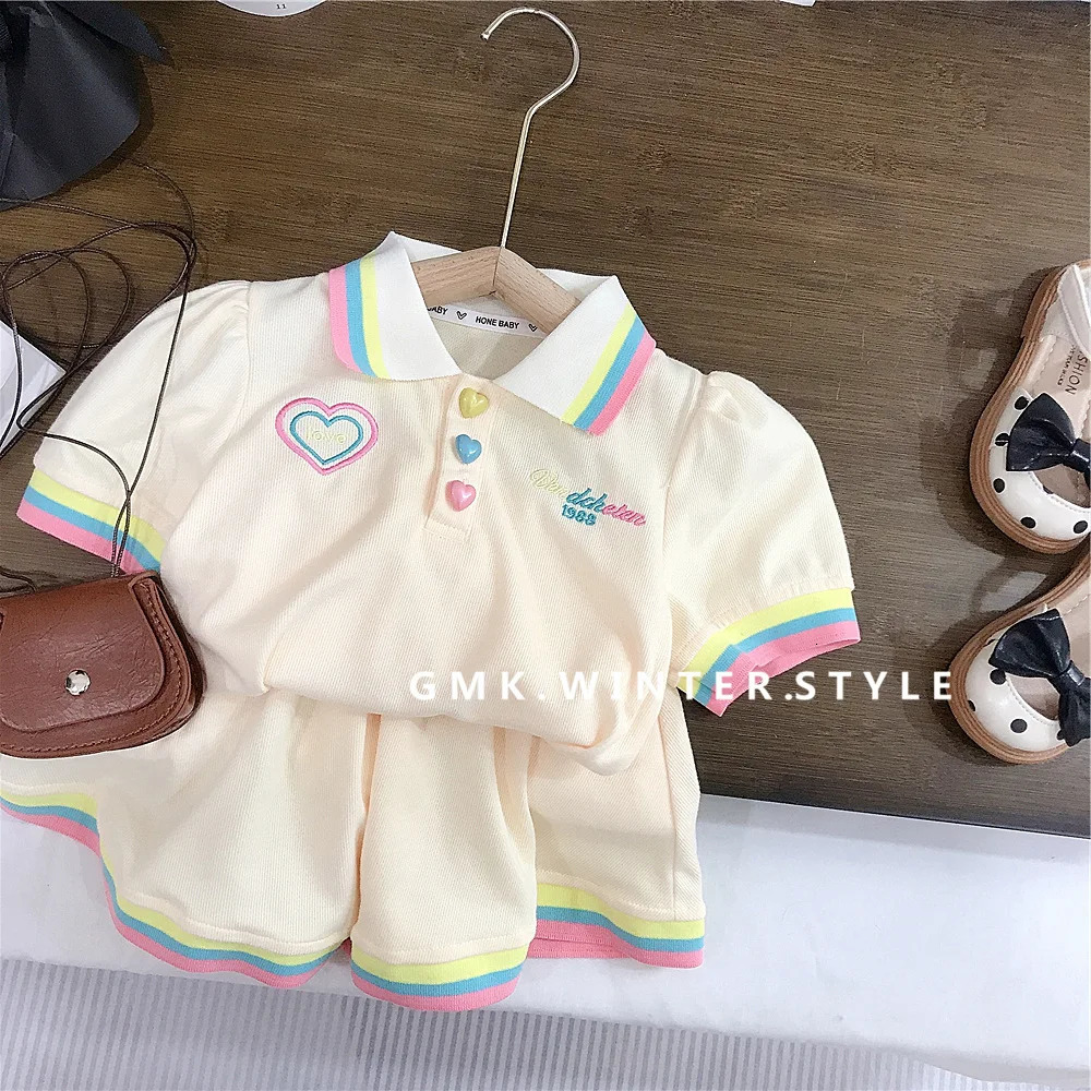 Summer Preschool Girls 2PCS Clothing Set Love Button Embroidered Letter Polo Shirt Loose Stripe Contrast Hemp Baby Girls Clothing 250409