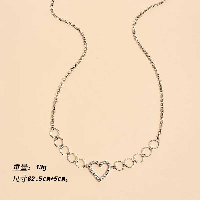 Y2K accessory crystal waist chain used for elegant aesthetics retro INS body accessories 2000s fashion friend gift X250410