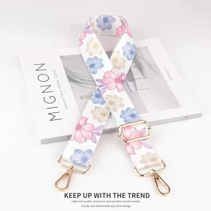 Versatile Multi-function bag with Shoulder strap pattern and easy adjustable and interchangeable Luggage accessories 251110