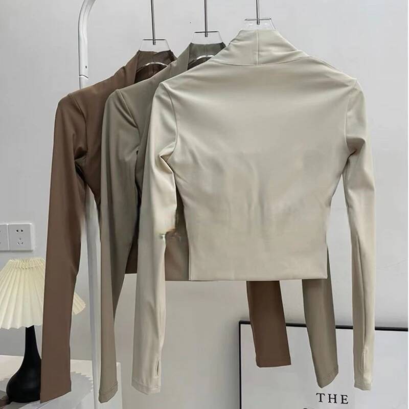 Women's Long Sleeve Shawl Sports with Chest Cushion Short Elegant Yoga Top Small Camback Pura Speed Dry Autumn