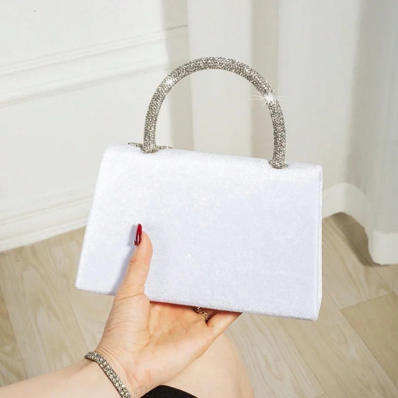 Winter Vintage Velvet Flap Evening Bag Dress Tassel Handbag Banquet Bag Prom Party Bag Tote Chain Lady Autumn 251107