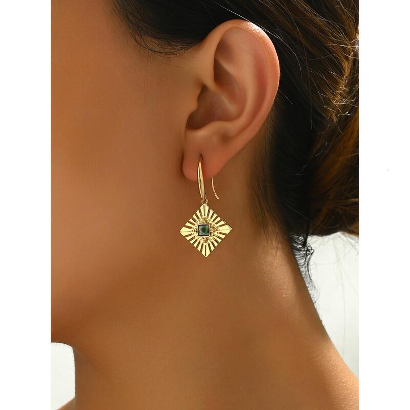 Geometric Gold Sunburst Drop Chic And Lightweight EarrinTY For A Bold, Modern Look TY TY