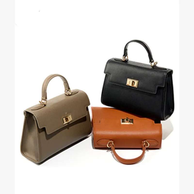 Vintage Leather Single Shoulder Crossbody Bag For Girls, Premium Mobile Phone Bag, Female Classic Handbag, New, 2024